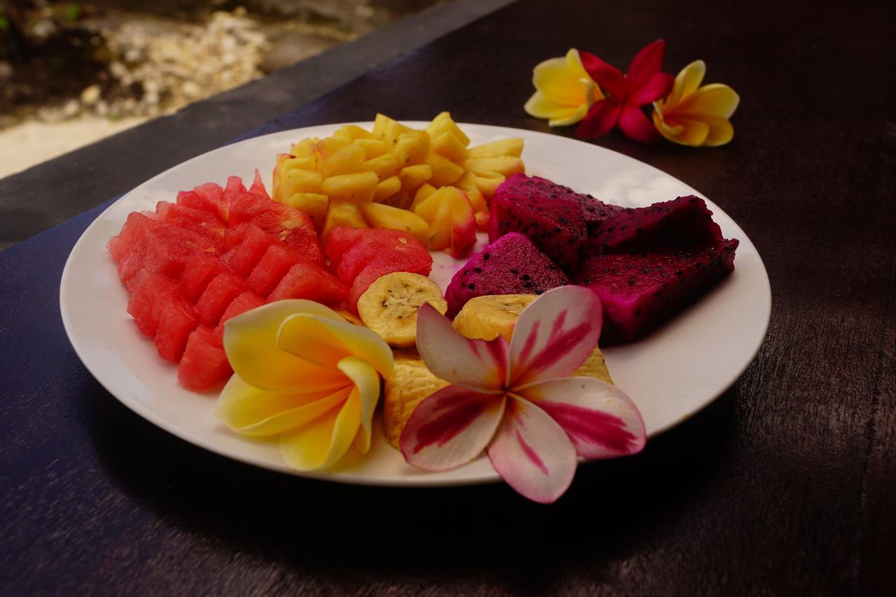 Maemae Beach House Hotel Nusa Penida Eksteriør billede